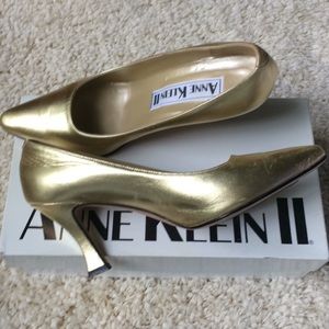 Anne Klein Gold Leather Heels